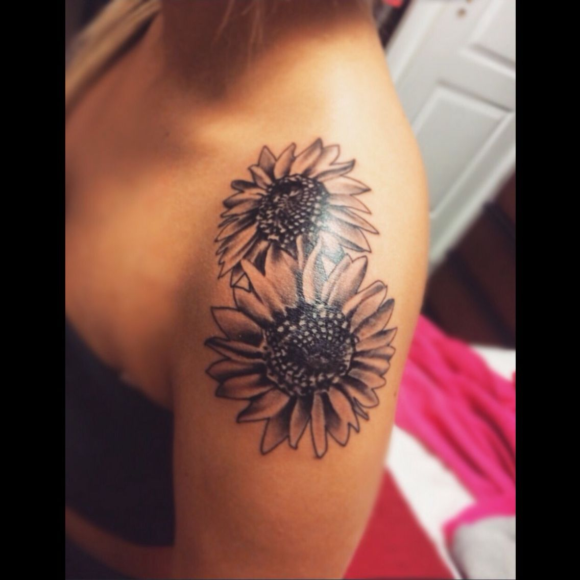 Sunflower Shouldertattoo Viccjonn Tattoos Sunflower Tattoos throughout dimensions 1136 X 1136