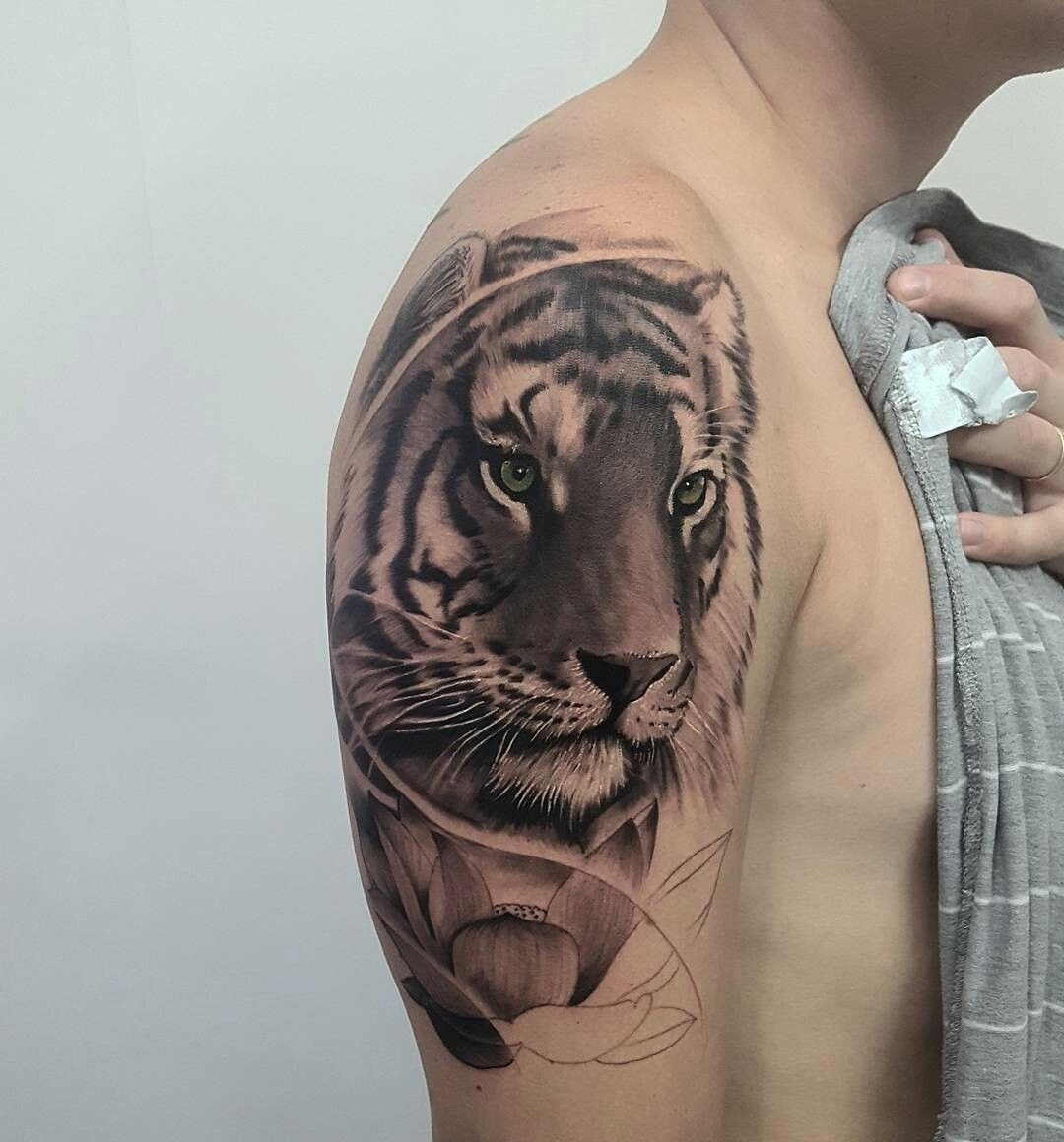 Tiger Shoulder Tattoo National Animal Of Korea Body Art In 2019 inside proportions 1080 X 1160