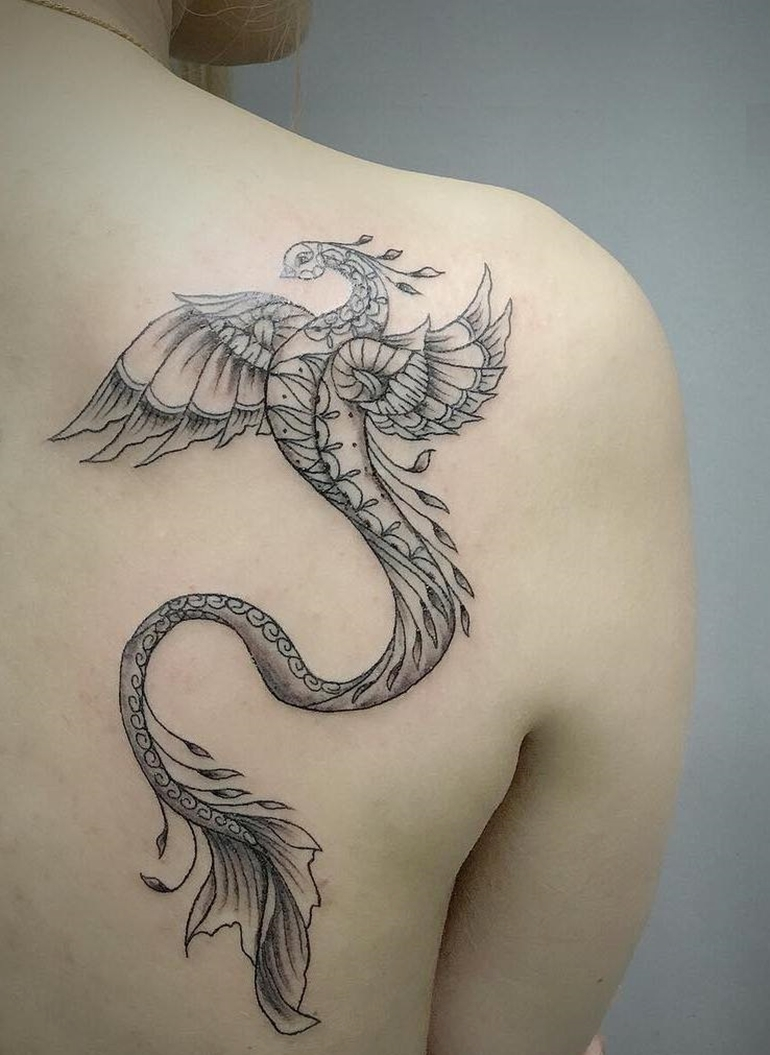 Unique Feminine Flying Phoenix Tattoo On Right Back Shoulder in measurements 770 X 1055